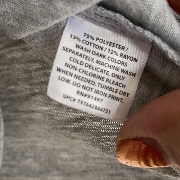 Good Vibes Graphic Tee “Good Vibes” distressed lettering look. Size XL - Picture 5 of 5